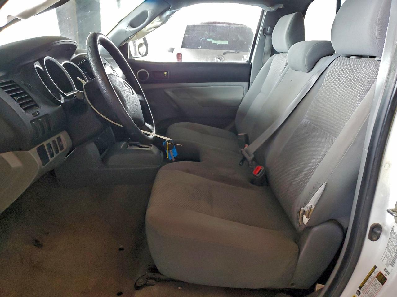 2009 TOYOTA TACOMA photo 7