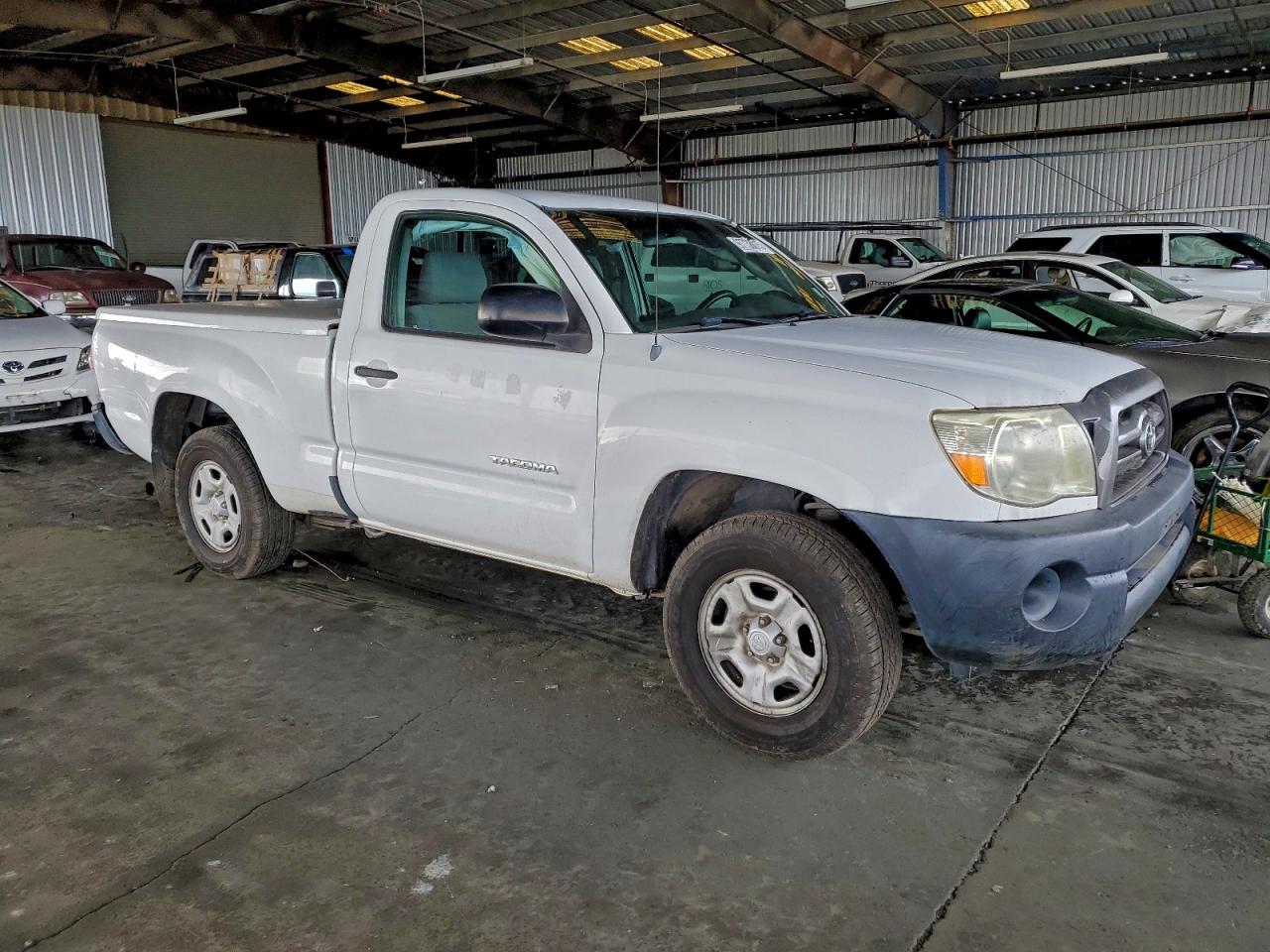 2009 TOYOTA TACOMA photo 4