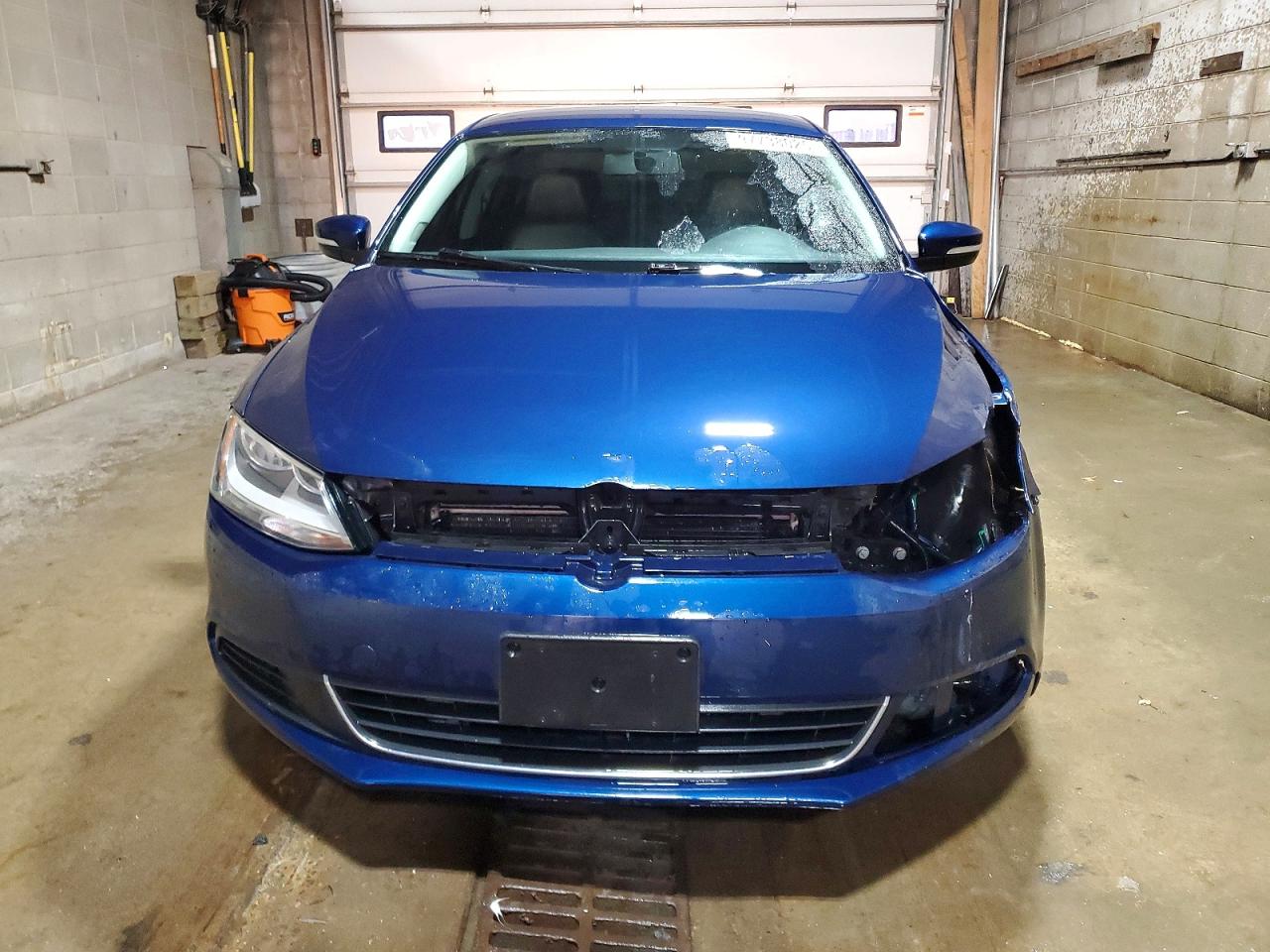 2013 VOLKSWAGEN JETTA TDI photo 5
