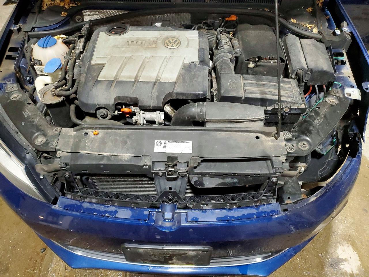 2013 VOLKSWAGEN JETTA TDI photo 11