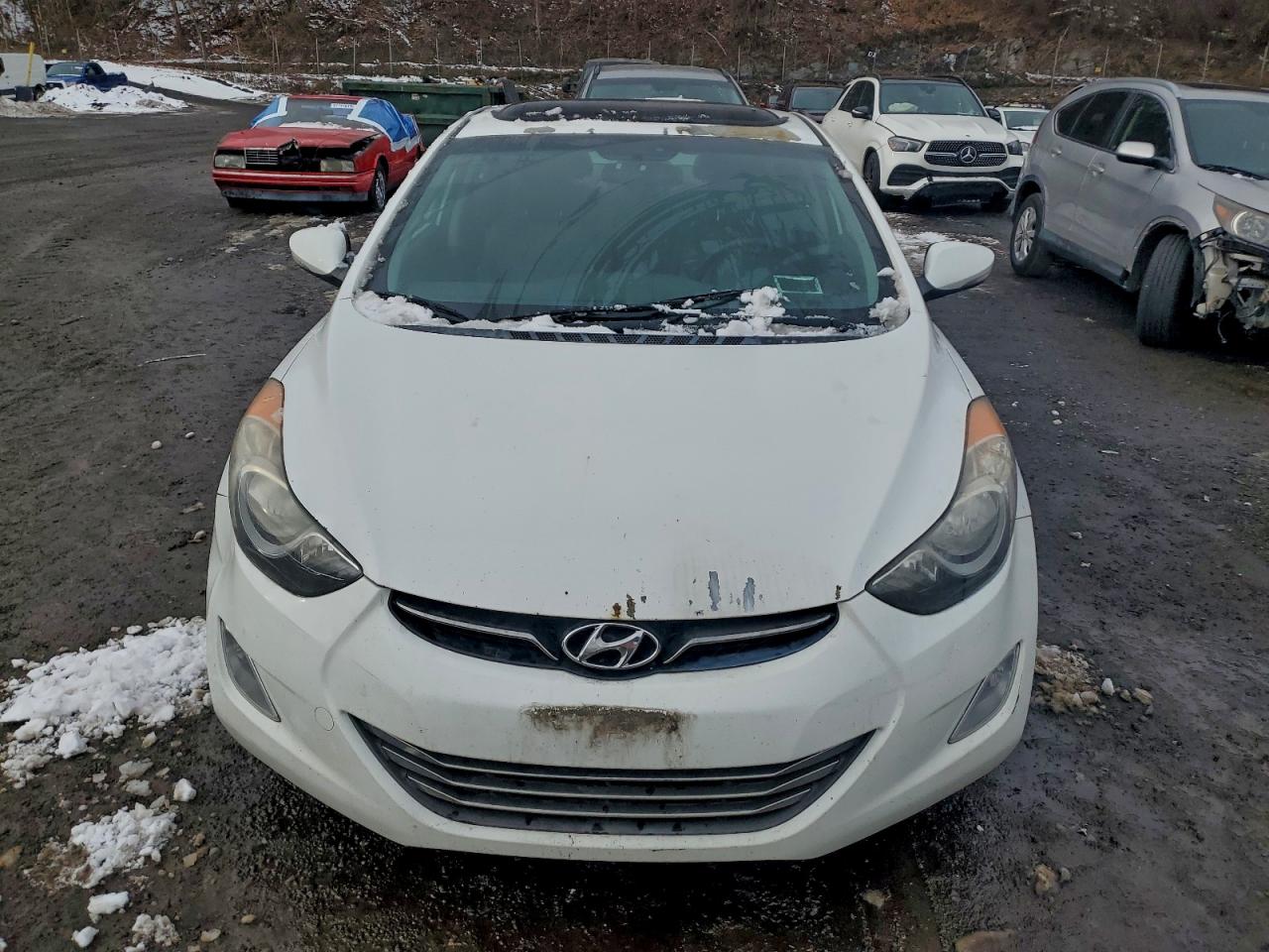 2013 HYUNDAI ELANTRA GLS photo 5