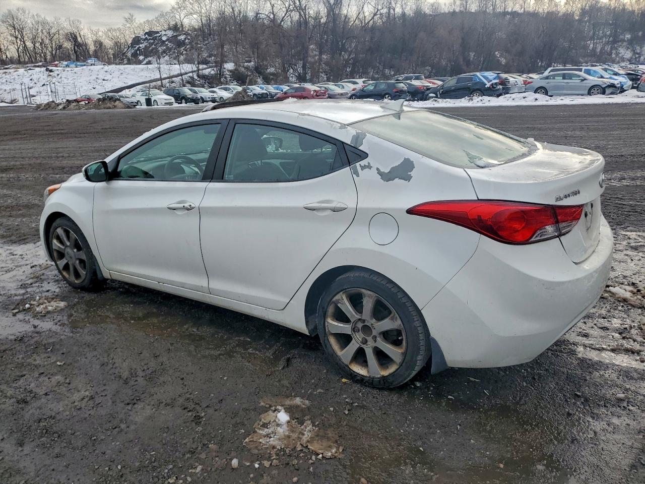 2013 HYUNDAI ELANTRA GLS photo 2