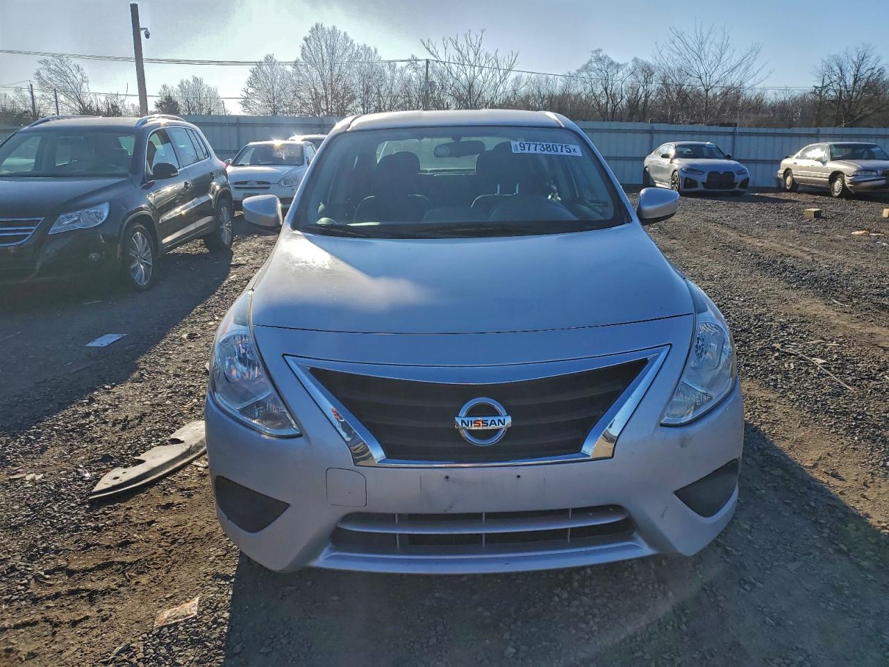 2018 NISSAN VERSA S photo 5