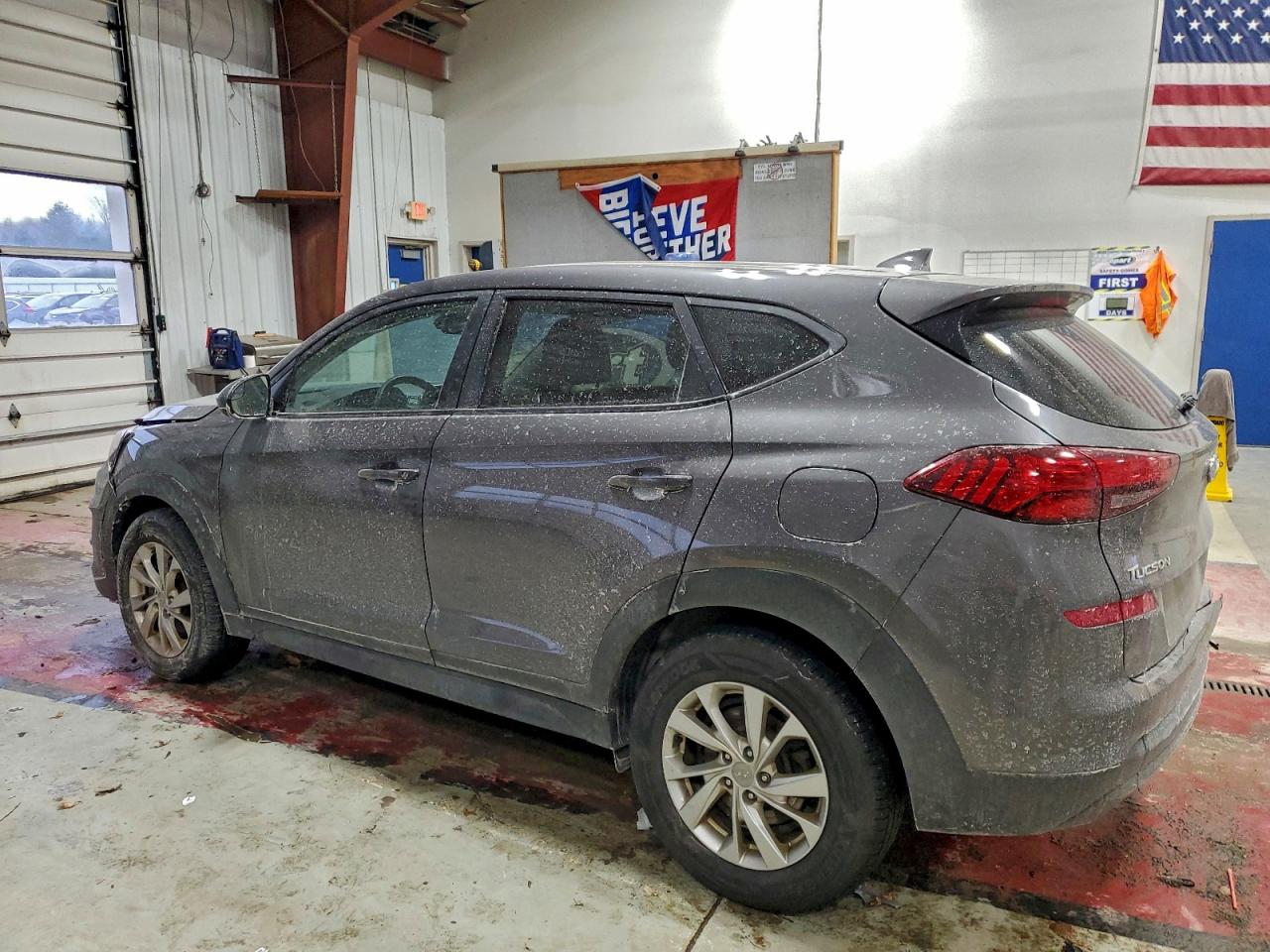 2020 HYUNDAI TUCSON SE photo 2