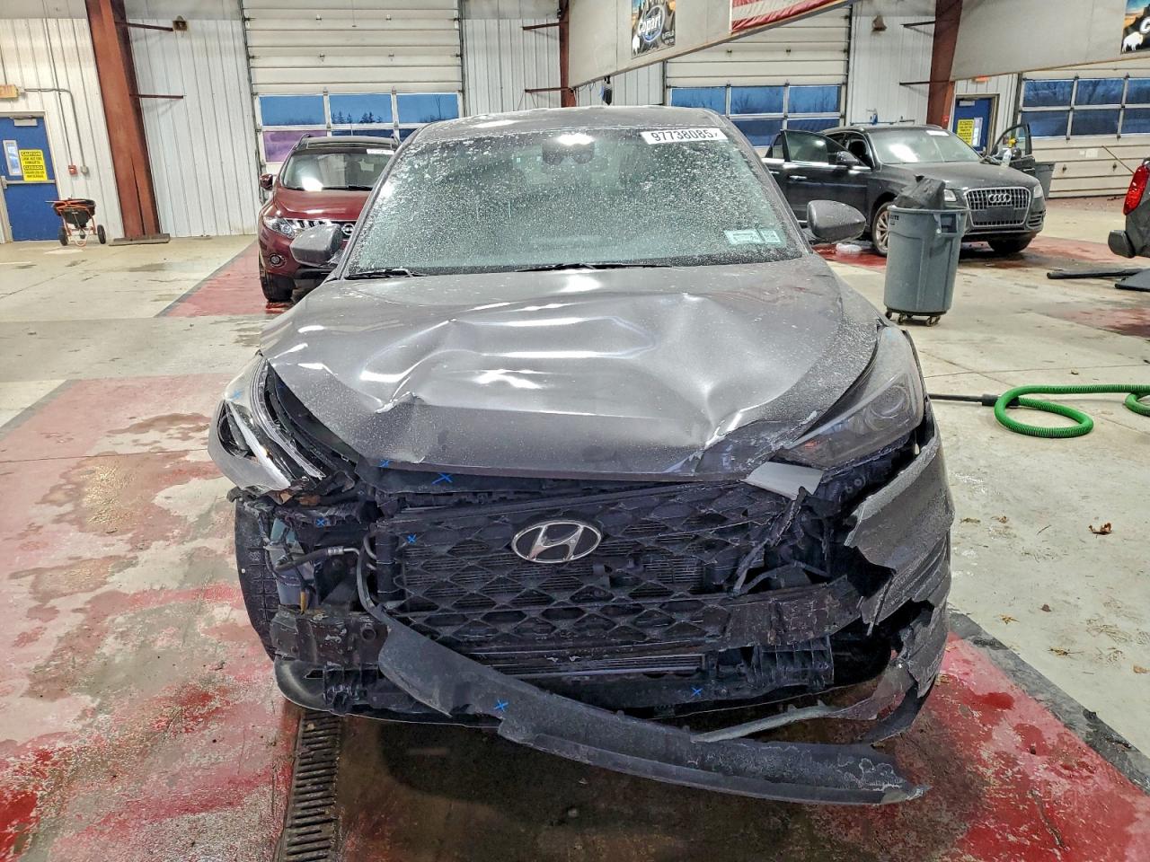 2020 HYUNDAI TUCSON SE photo 5