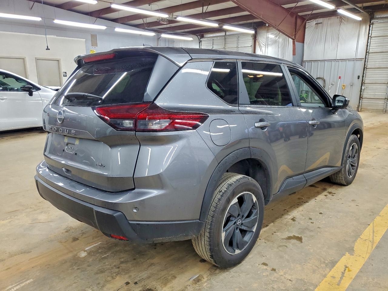 2025 NISSAN ROGUE SV photo 5