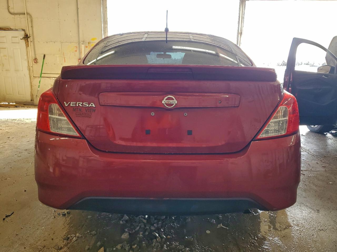2018 NISSAN VERSA S PLUS photo 6