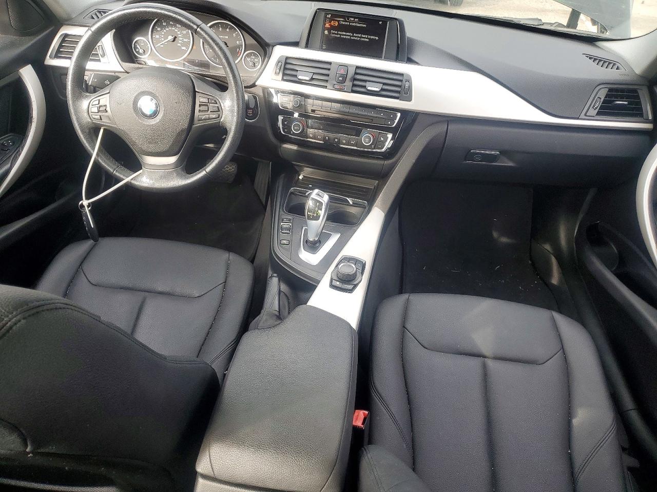 2017 BMW 320 I photo 8