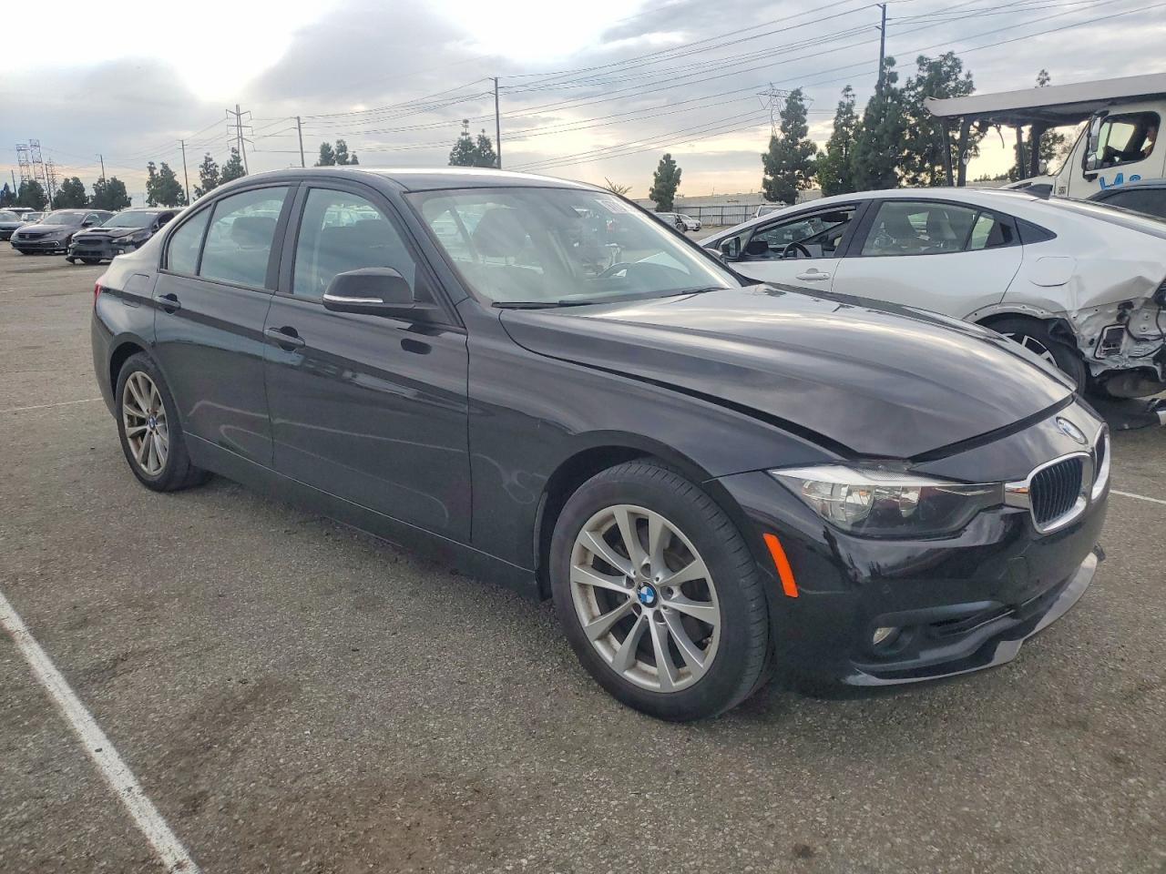 2017 BMW 320 I photo 4