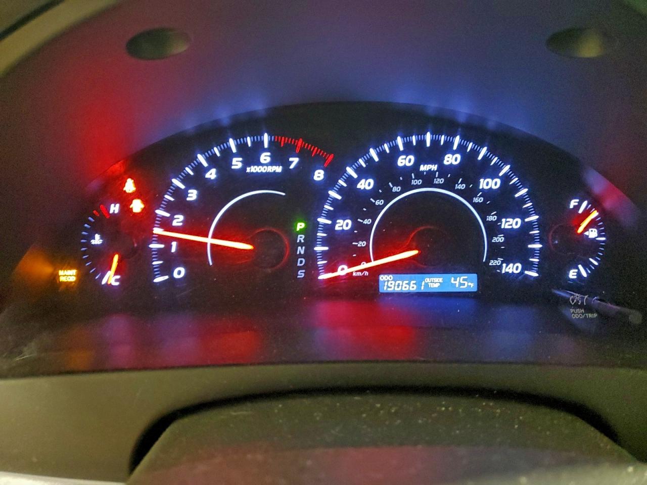 2010 TOYOTA CAMRY BASE photo 9