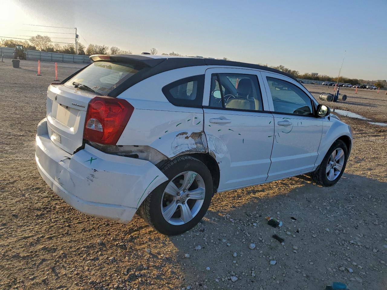 2012 DODGE CALIBER SXT photo 3