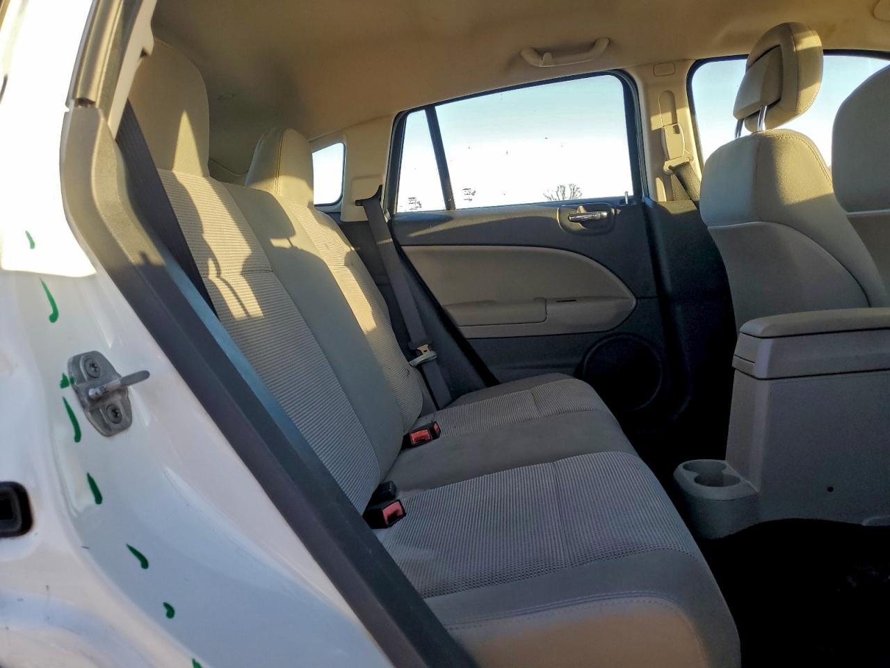 2012 DODGE CALIBER SXT photo 10
