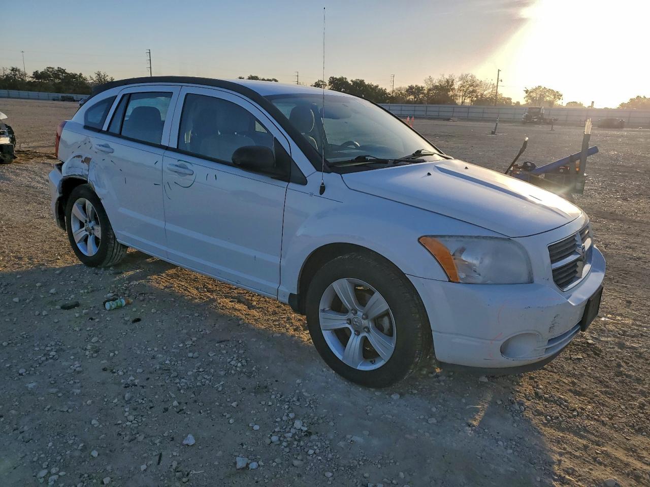 2012 DODGE CALIBER SXT photo 4