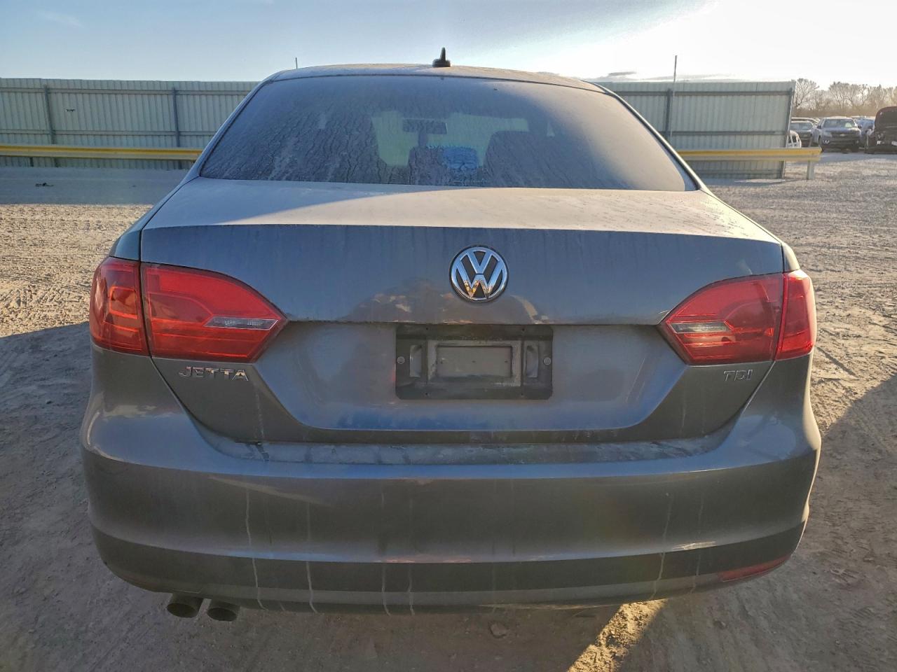 2014 VOLKSWAGEN JETTA TDI photo 6