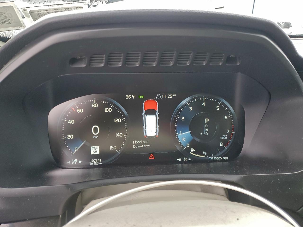 2018 VOLVO XC90 T6 photo 9