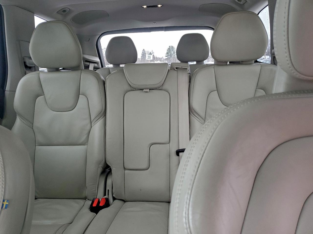 2018 VOLVO XC90 T6 photo 10