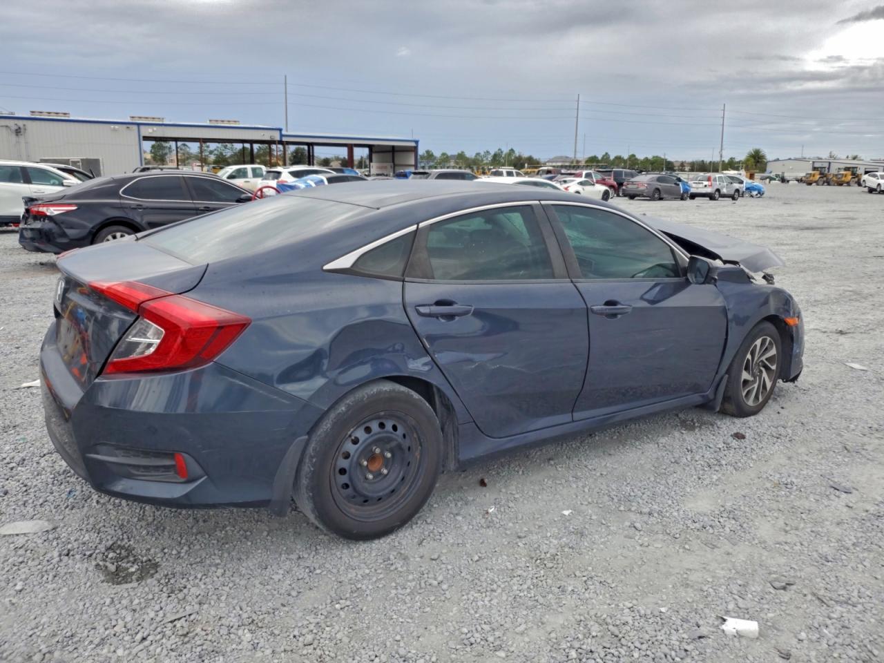 2016 HONDA CIVIC EX photo 3