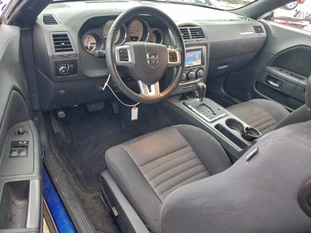 2012 DODGE CHALLENGER R photo 8