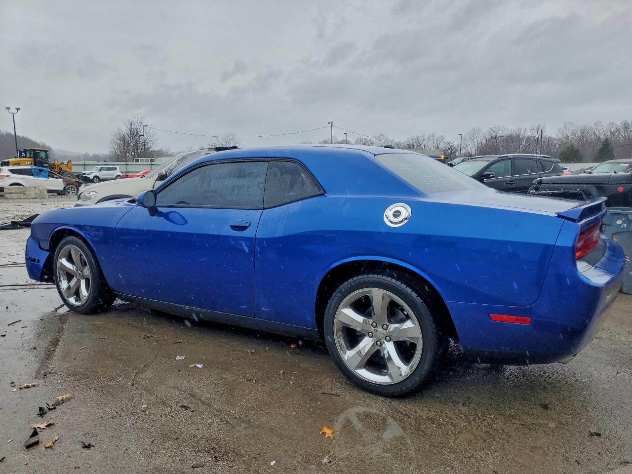 2012 DODGE CHALLENGER R photo 2