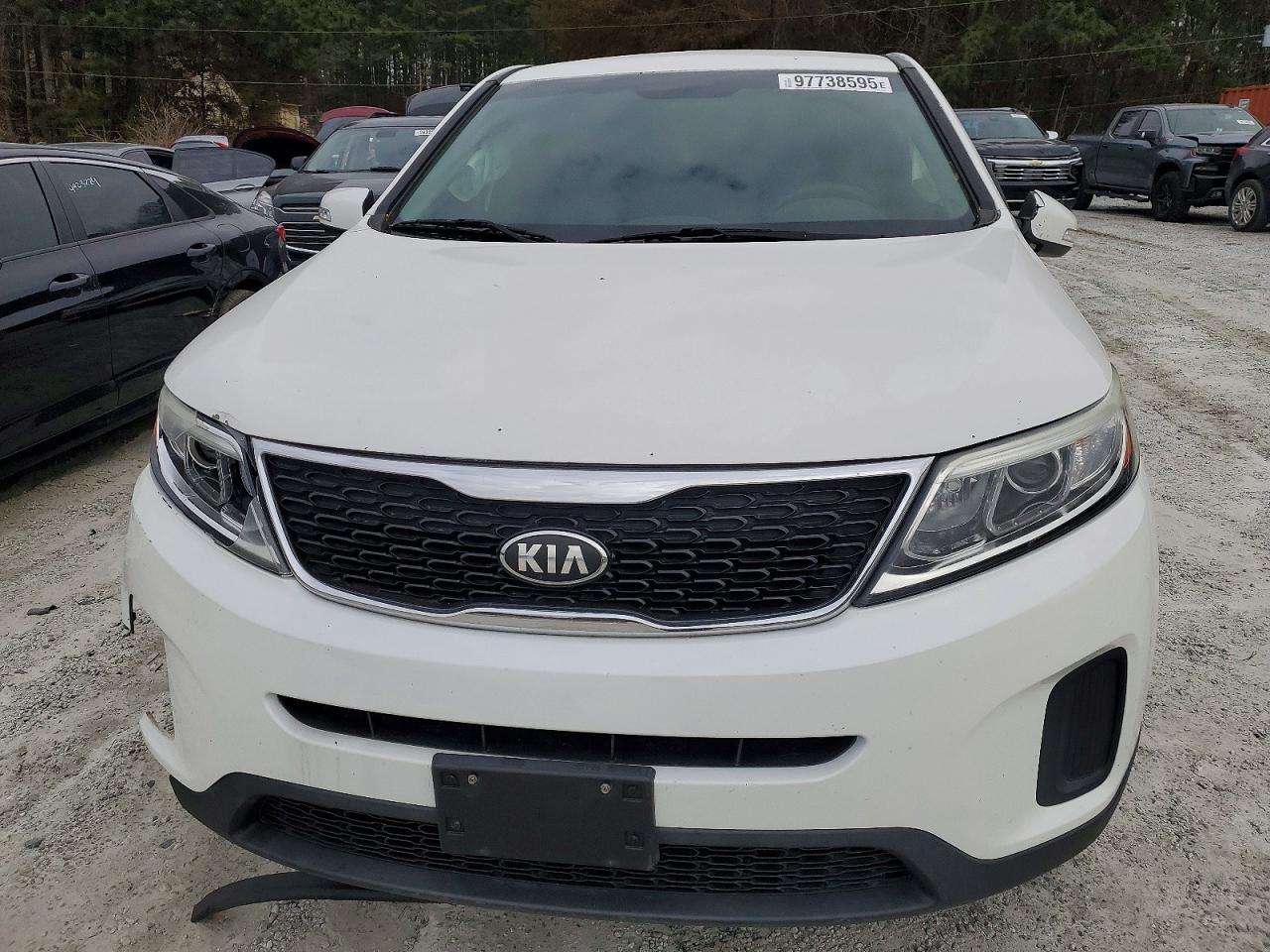 2014 KIA SORENTO LX photo 5