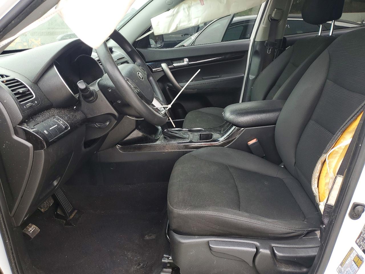 2014 KIA SORENTO LX photo 7