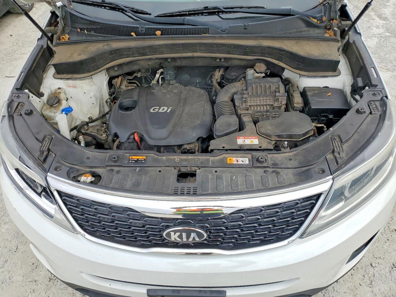2014 KIA SORENTO LX photo 12