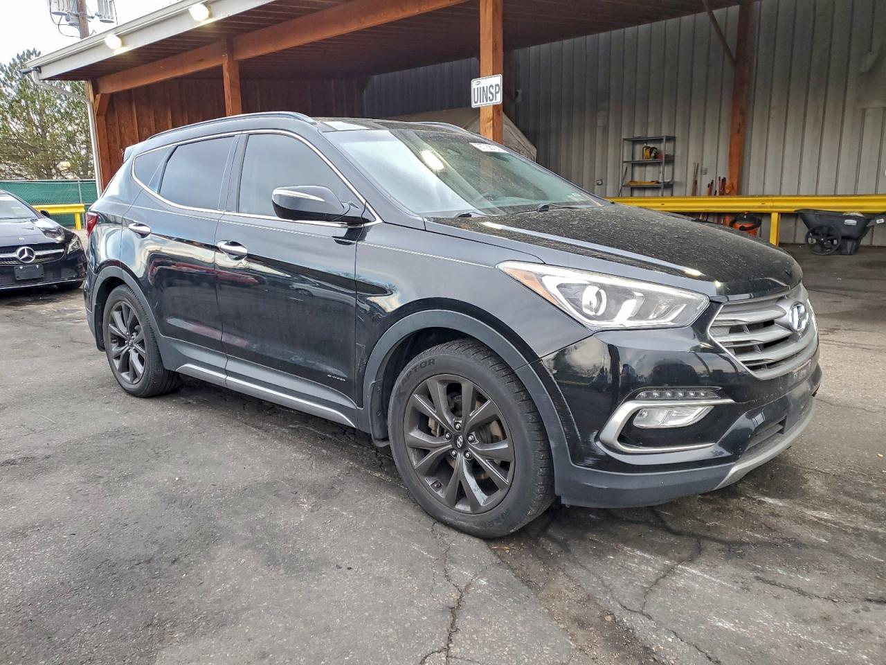 2017 HYUNDAI SANTA FE SPORT photo 4