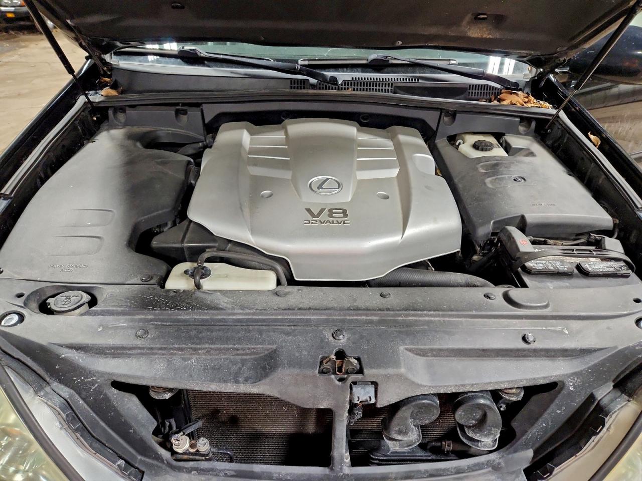 2004 LEXUS GX 470 photo 34