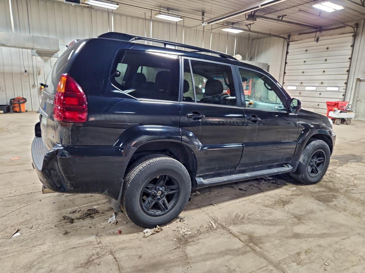 2004 LEXUS GX 470 photo 7