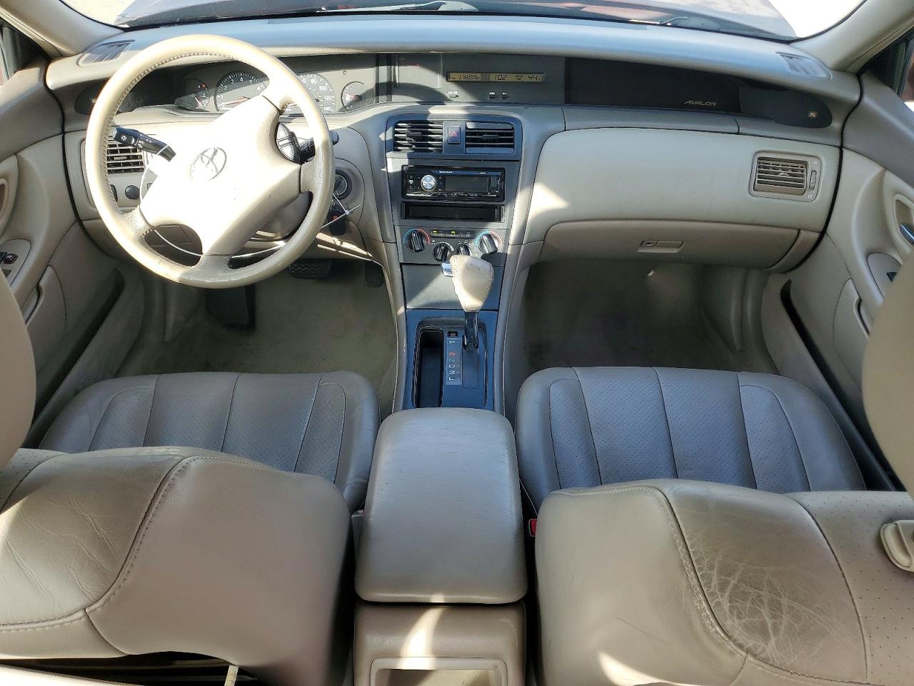 2003 TOYOTA AVALON XL photo 8