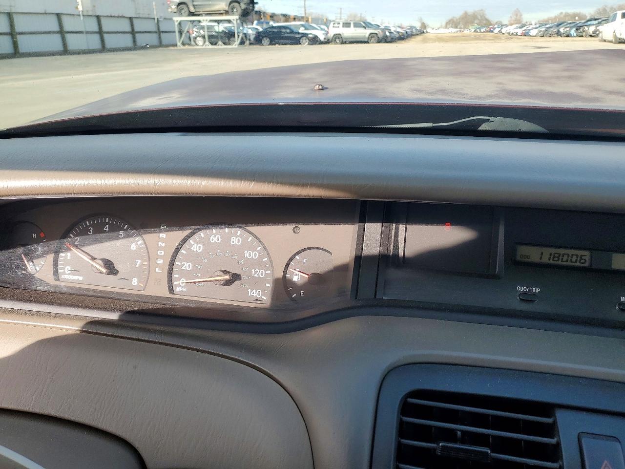2003 TOYOTA AVALON XL photo 9