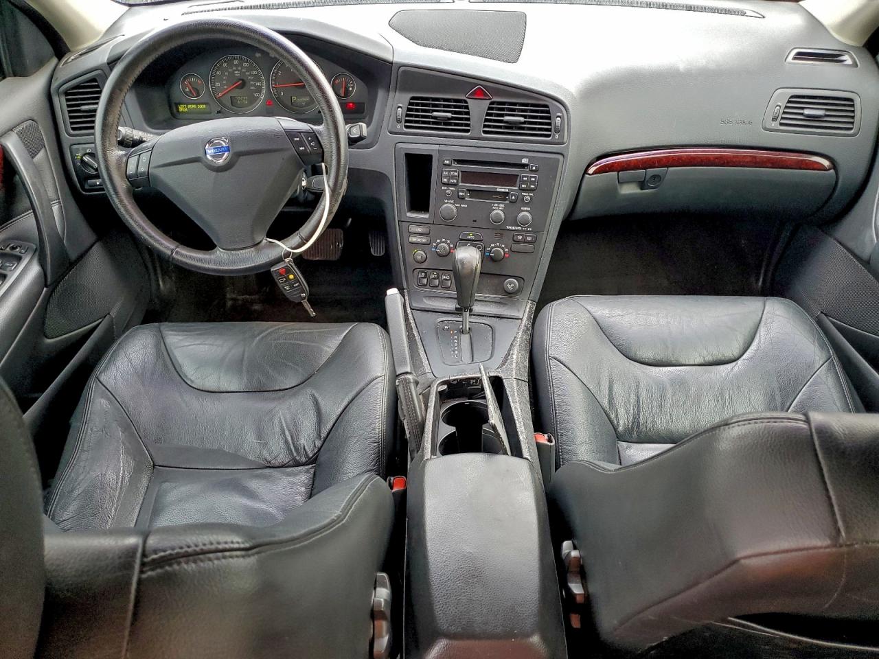 2004 VOLVO S60 photo 8