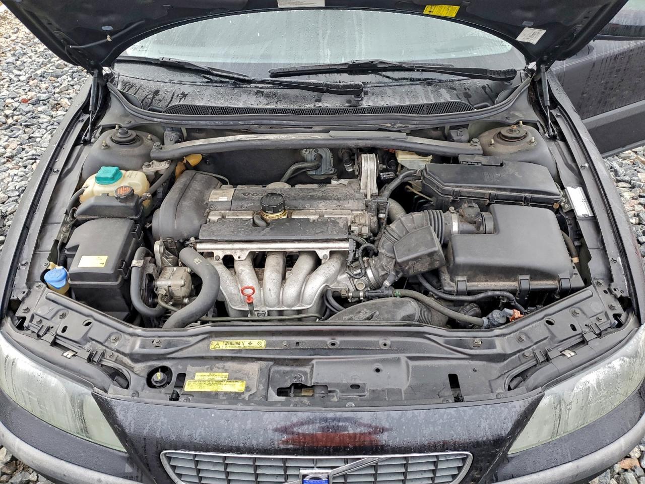 2004 VOLVO S60 photo 11