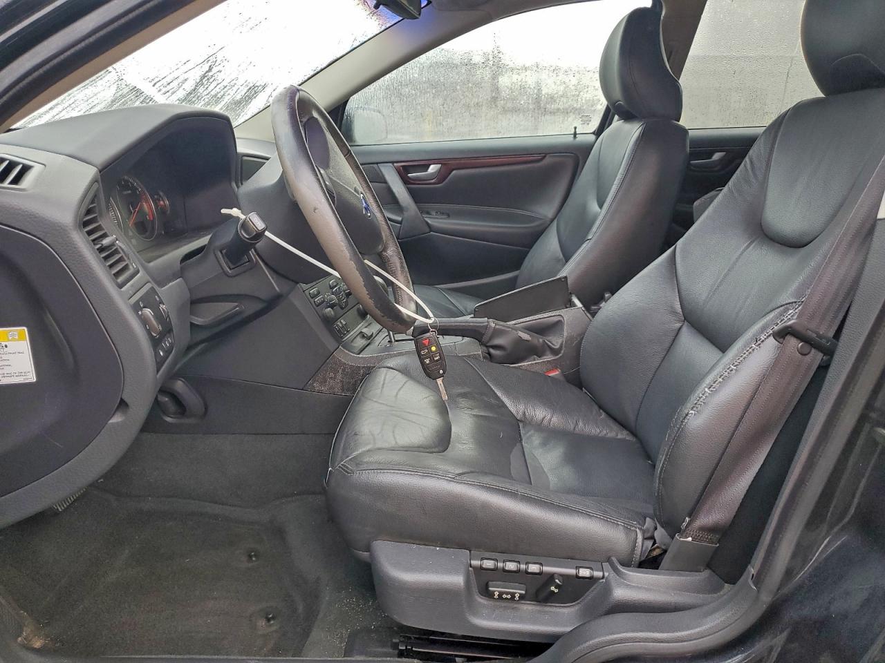 2004 VOLVO S60 photo 7