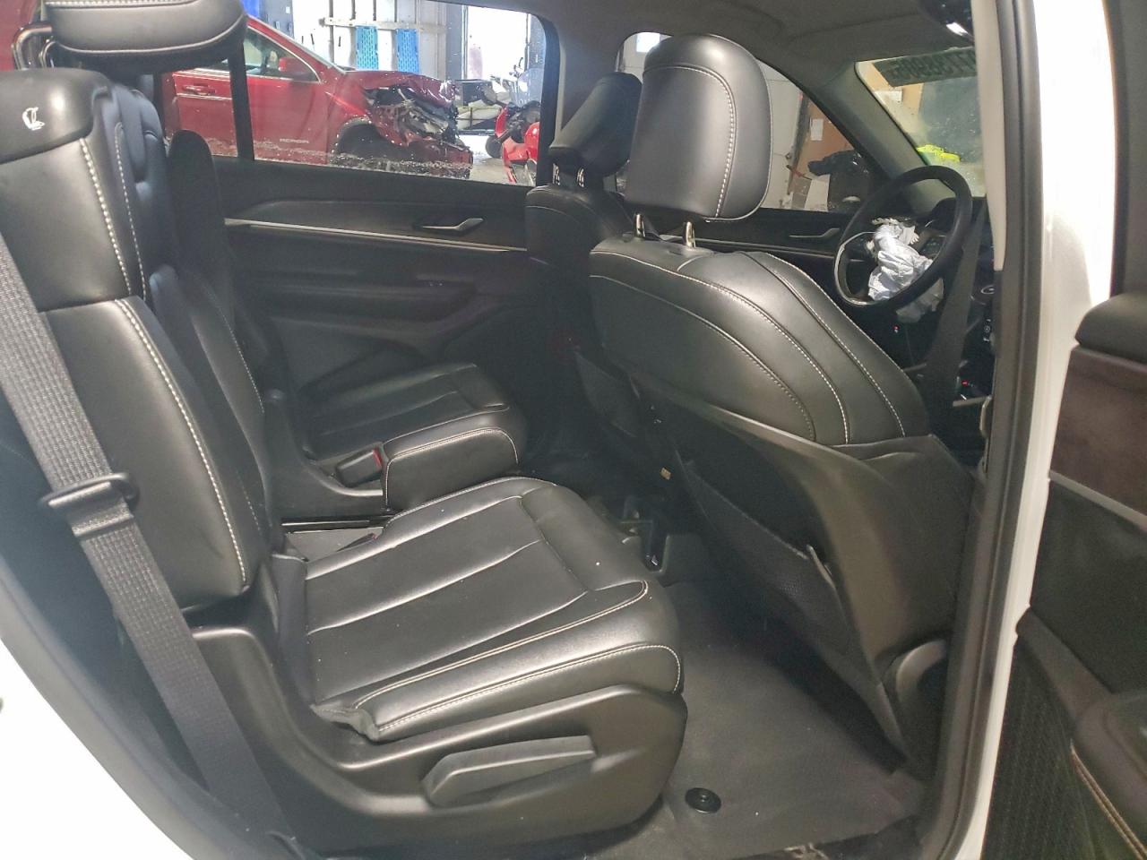 2023 JEEP GRAND CHEROKEE L LIMITED photo 11