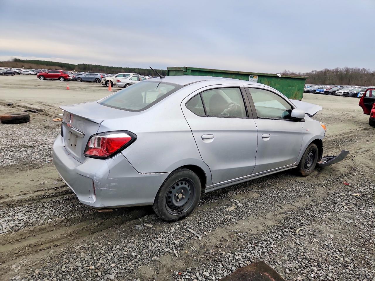 2023 MITSUBISHI MIRAGE G4 ES photo 3