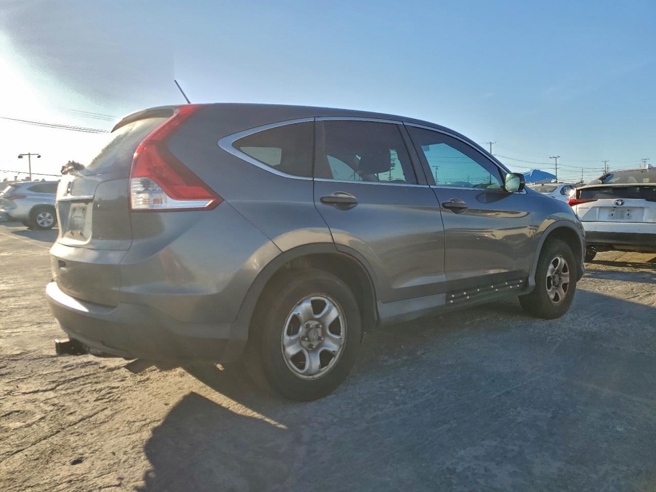 2014 HONDA CR-V LX photo 3