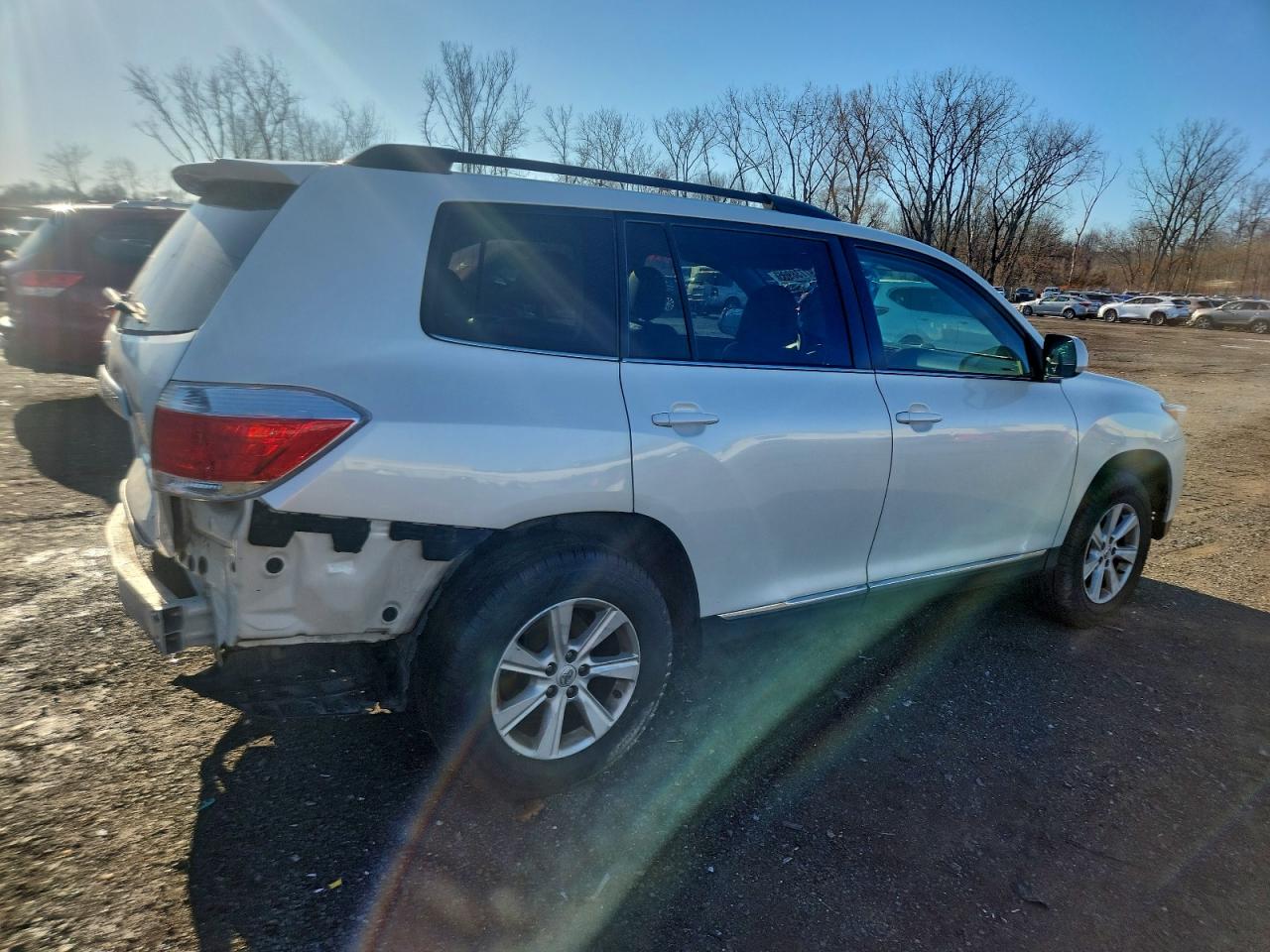 2012 TOYOTA HIGHLANDER BASE photo 3