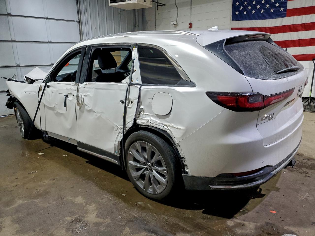 2024 MAZDA CX-90 PREMIUM PLUS photo 2