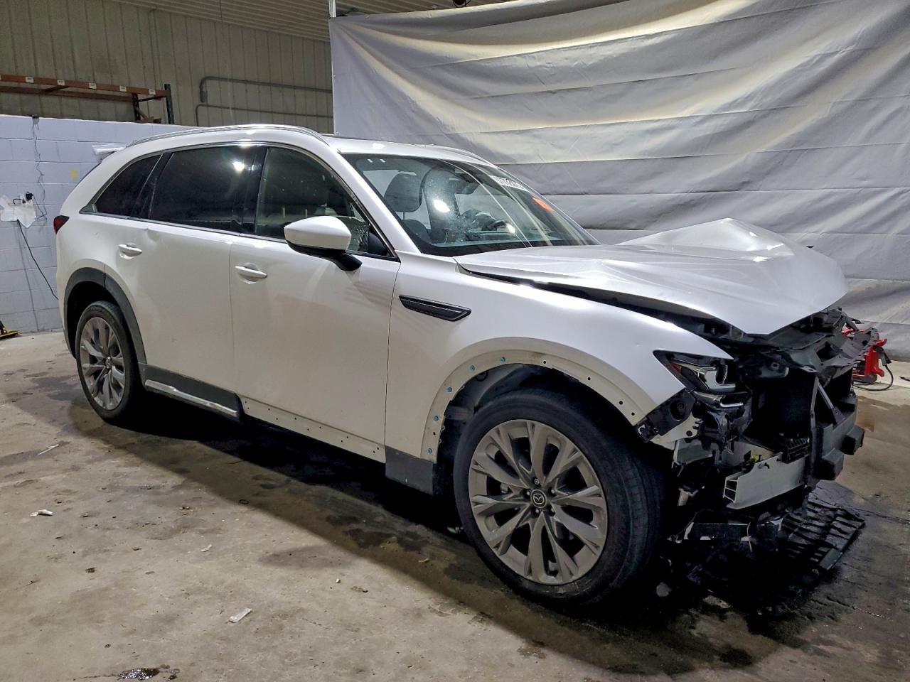 2024 MAZDA CX-90 PREMIUM PLUS photo 4