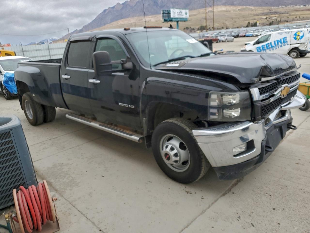 2014 CHEVROLET SILVERADO K3500 LTZ photo 4