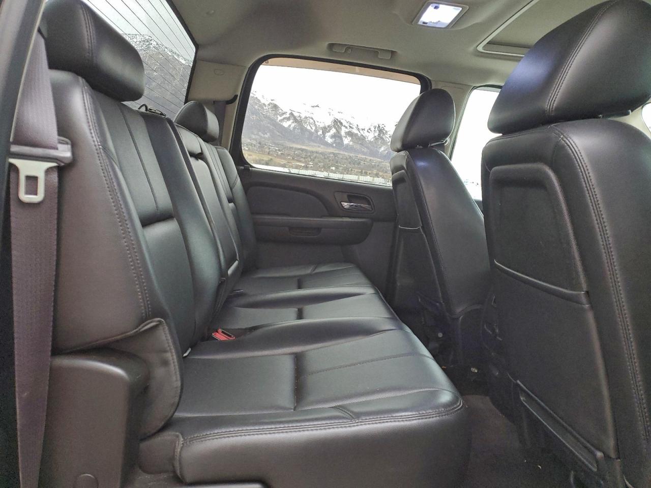 2014 CHEVROLET SILVERADO K3500 LTZ photo 11