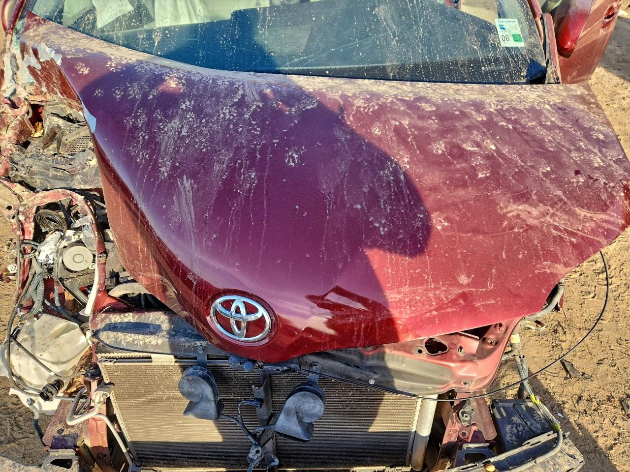 2017 TOYOTA SIENNA LE photo 12