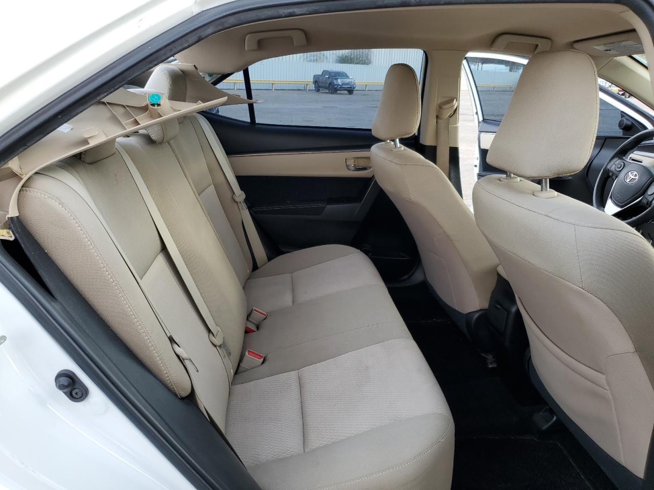 2014 TOYOTA COROLLA L photo 10