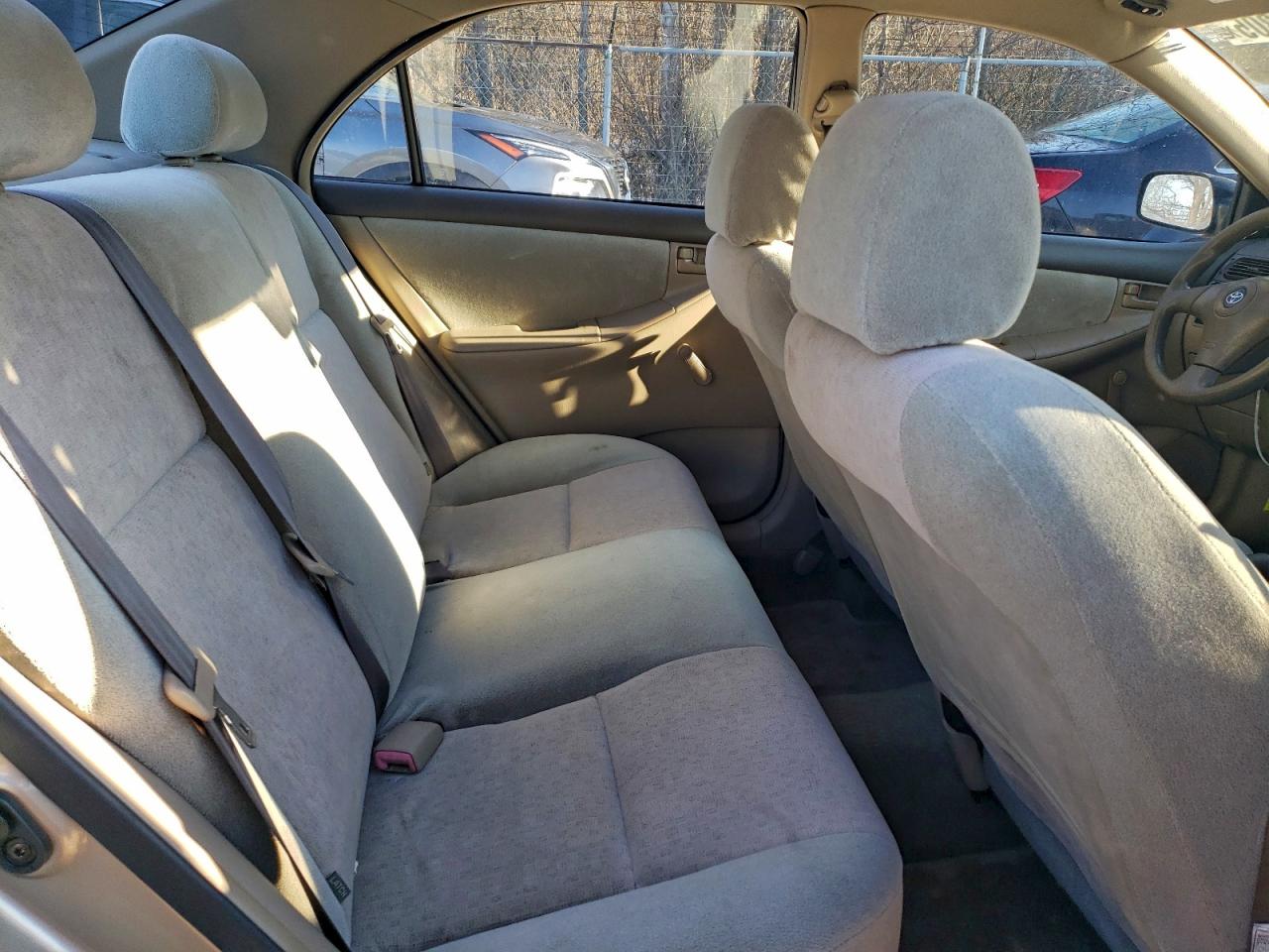 2004 TOYOTA COROLLA CE photo 10