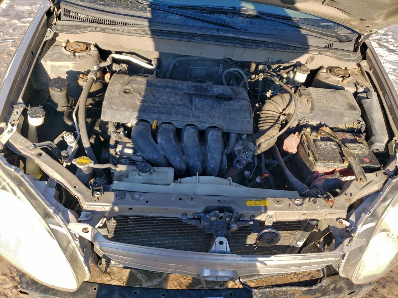 2004 TOYOTA COROLLA CE photo 11