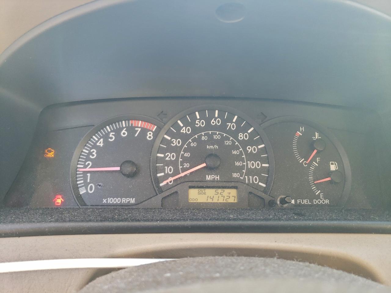 2004 TOYOTA COROLLA CE photo 9