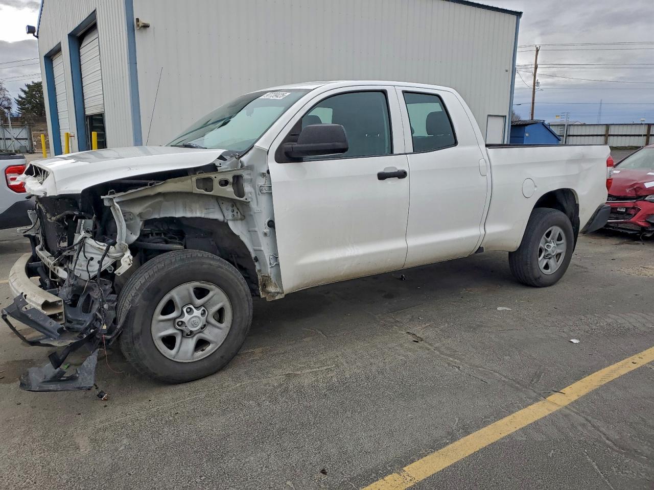 2018 TOYOTA TUNDRA