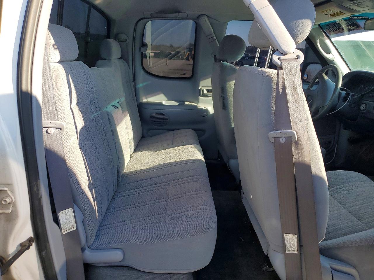 2002 TOYOTA TUNDRA ACCESS CAB photo 10