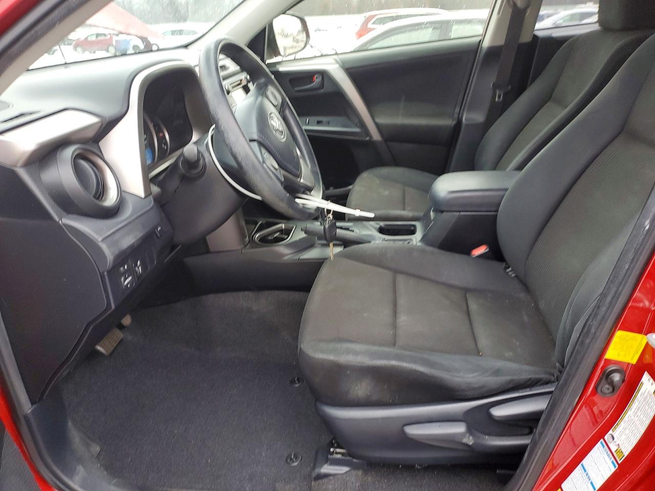 2016 TOYOTA RAV4 LE photo 7